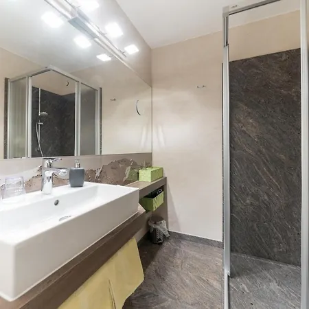 Gaestehaus Brugger Martin Penzion Sölden