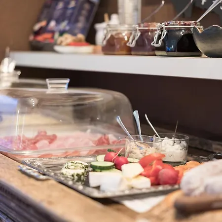 Gaestehaus Brugger Martin Konukevi 4*