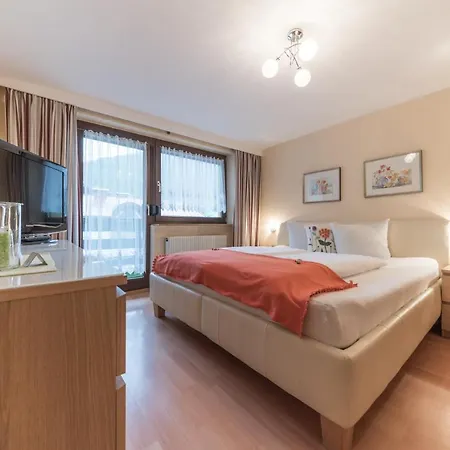 Gaestehaus Brugger Martin Vendégház Sölden