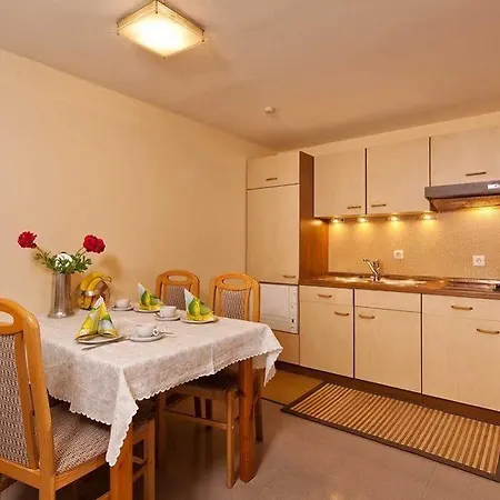 Πανσιόν Gaestehaus Brugger Martin